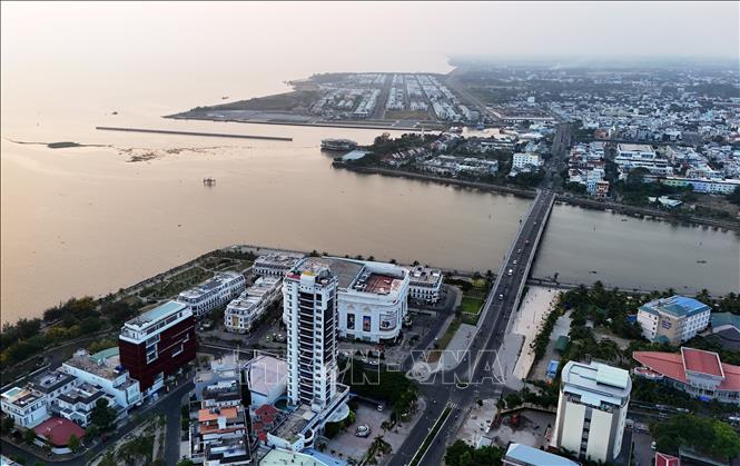Khu lấn biển thành phố Rạch Giá sau sắp xếp trở thành phường Rạch Giá. Ảnh: Hồng Đạt - TTXVN
