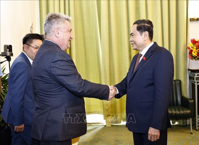 Chủ tịch Quốc hội Trần Thanh Mẫn tiếp Phó Chủ tịch Hạ viện Cộng hòa Belarus Ipatau Vadzim. Ảnh: Doãn Tấn – TTXVN
