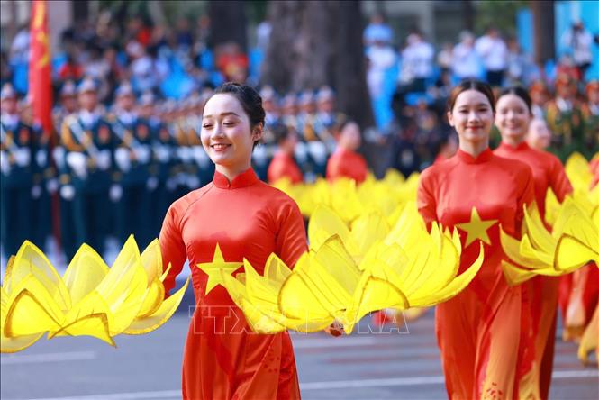 Chương trình nghệ thuật 