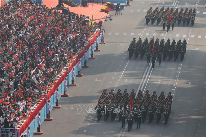 Toàn cảnh lễ diễu binh. Ảnh: TTXVN