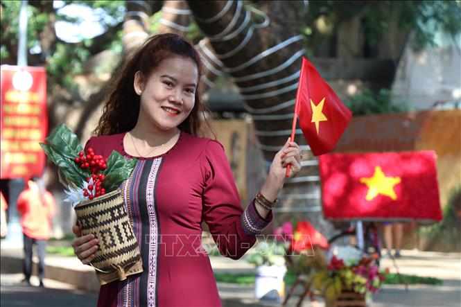 An ethnic woman in the Central Highlands province of Dak Lak celebrates the event. VNA Photo