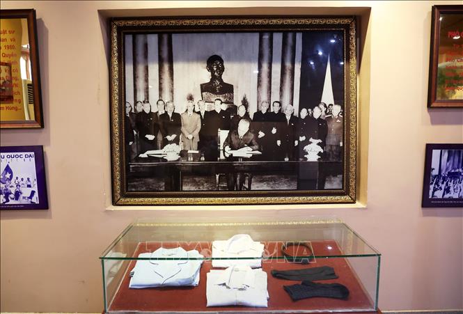 Hình ảnh và hiện vật về Luật sư Nguyễn Hữu Thọ với công cuộc xây dựng Nhà nước pháp quyền xã hội chủ nghĩa.
Ảnh: Hồng Đạt - TTXVN
