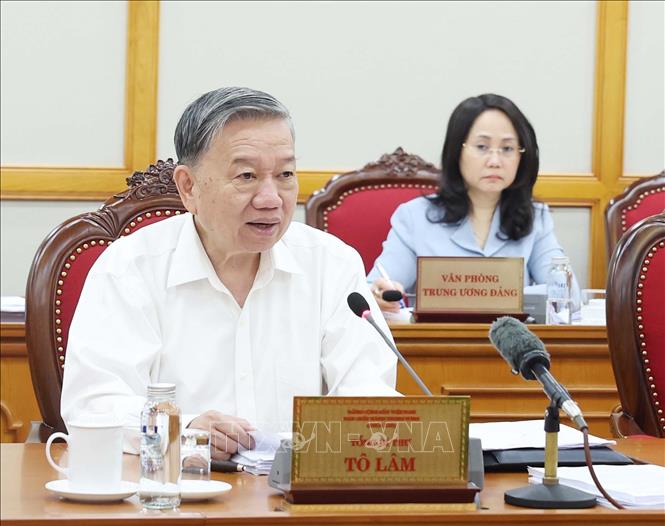 Tổng Bí thư Tô Lâm chủ trì cuộc họp của Bộ Chính trị, Ban Bí thư. Ảnh: Thống Nhất – TTXVN