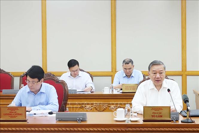 Tổng Bí thư Tô Lâm chủ trì cuộc họp của Bộ Chính trị, Ban Bí thư. Ảnh: Thống Nhất – TTXVN