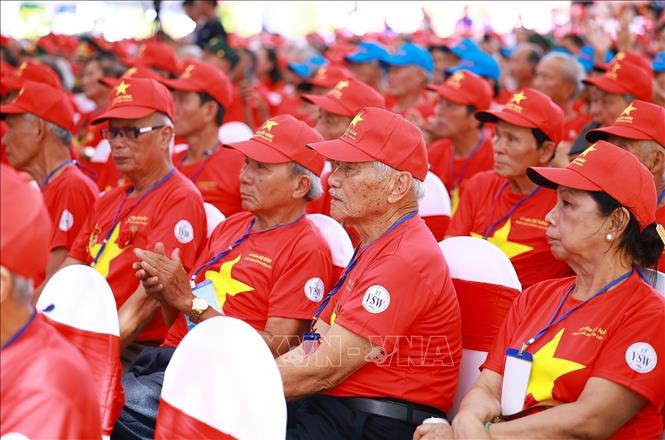 Delegates attend the meeting. VNA Photo: Dương Giang