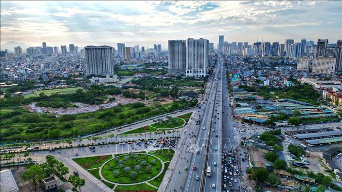 Đường Nguyễn Xiển thông thoáng hướng đi Mai Dịch (ảnh chụp lúc 17 giờ 15 phút). Ảnh: Tuấn Anh - TTXVN 