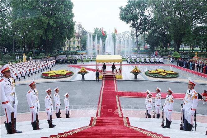 A view of the welcome ceremony. VNA Photo: Lâm Khánh