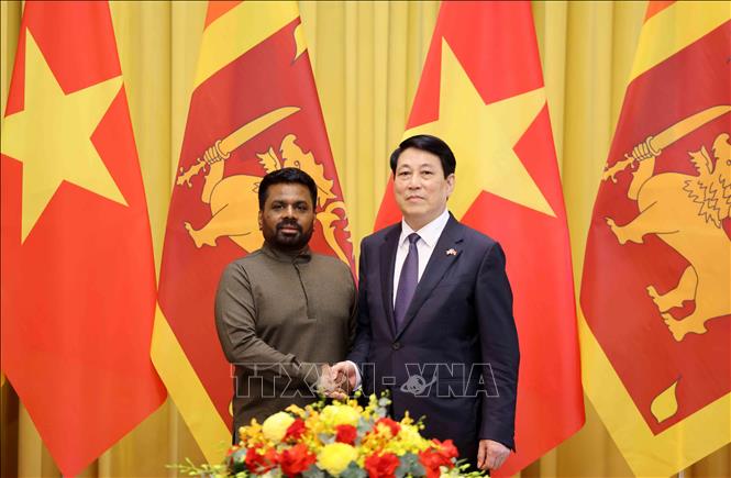 State President Luong Cuong and Sri Lankan President Anura Kumara Dissanayake. VNA Photo: Lâm Khánh