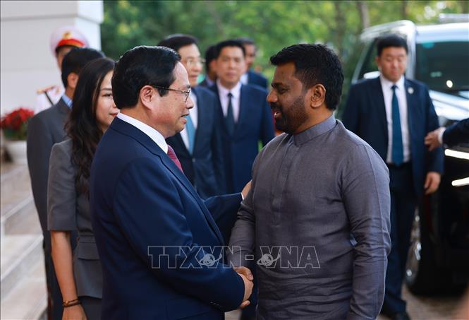Thủ tướng Phạm Minh Chính hội kiến Tổng thống Sri Lanka Anura Kumara Dissanayaka. Ảnh: Dương Giang-TTXVN
