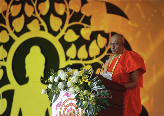 Đại lão Hoà thượng KARA-GODA UYAN-GODA MAI-THRI MOOR-THI, Tăng thống Phật giáo Sri Lanka, phát biểu tại Vesak 2025. Ảnh: Thanh Vũ-TTXVN
