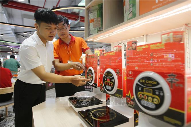 A corner of the Co-opXtra Long Binh supermarket in Ho Chi Minh City. VNA Photo