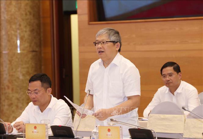 Thiếu tướng, Phó Chánh Văn phòng, Người phát ngôn Bộ Công an Hoàng Anh Tuyên trả lời câu hỏi của báo chí. Ảnh: Phương Hoa – TTXVN