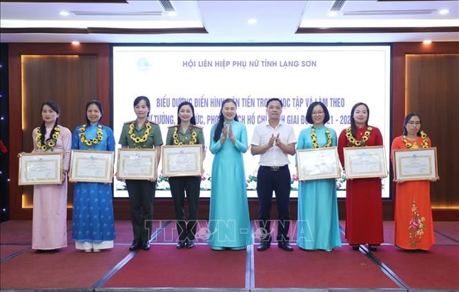 Các tập thể nhận Bằng khen của Hội Liên hiệp Phụ nữ tỉnh Lạng Sơn đã có thành tích trong 
