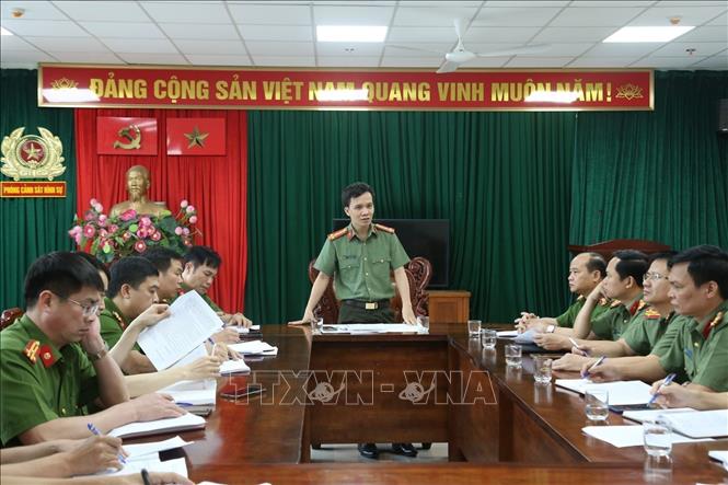 Công an tỉnh Bắc Ninh họp chỉ đạo công tác phá chuyên án. Ảnh: Thái Hùng- TTXVN