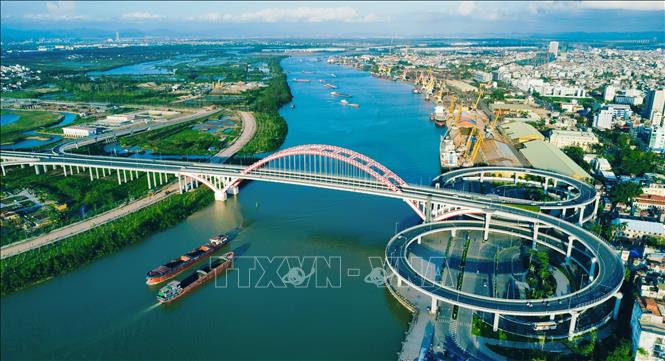 Cầu Hoàng Văn Thụ, thành phố Hải Phòng. Ảnh: TTXVN phát