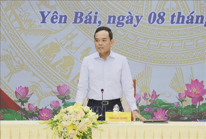 Bí thư Trung ương Đảng, Trưởng Ban Chính sách, chiến lược Trung ương Trần Lưu Quang kết luận tại buổi làm việc. Ảnh: Tuấn Anh - TTXVN
