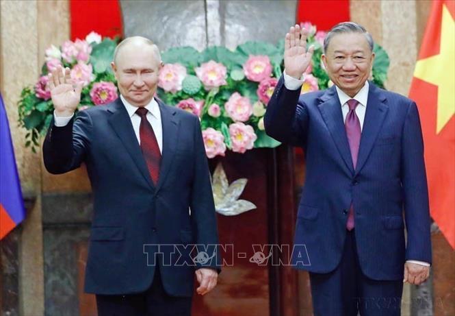 Chủ tịch nước Tô Lâm chủ trì Lễ đón chính thức Tổng thống Liên bang Nga Vladimir Vladimirovich Putin thăm cấp Nhà nước tới Việt Nam (Hà Nội, 20/6/2024). Ảnh: TTXVN