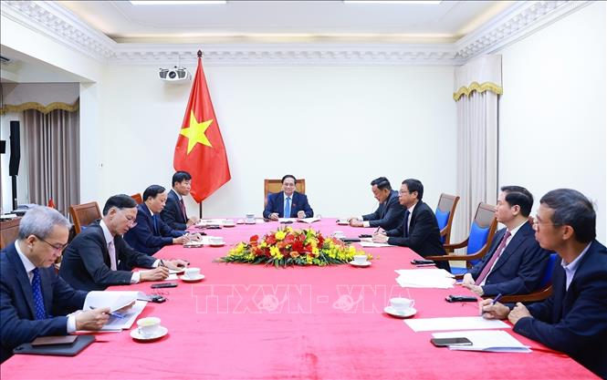 A view of the phone talks. VNA Photo: Dương Giang