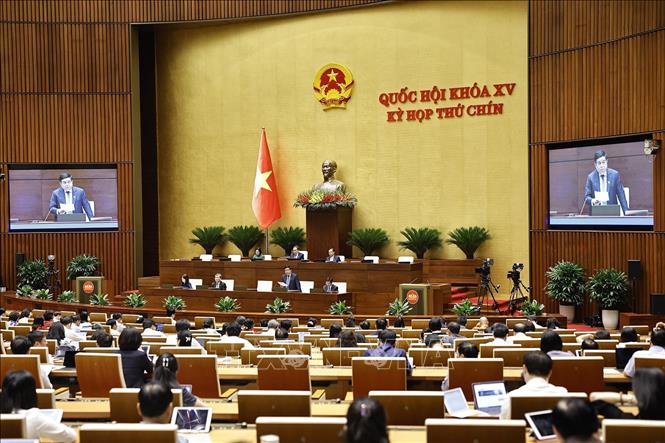 Phó Thủ tướng Chính Nguyễn Chí Dũng giải trình, làm rõ một số vấn đề đại biểu Quốc hội nêu. Ảnh: Doãn Tấn - TTXVN