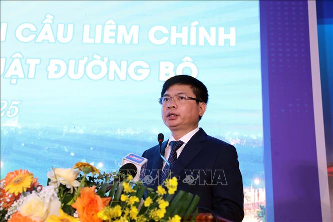 Ông Trương Quốc Huy, Bí thư Tỉnh ủy, Chủ tịch UBND tỉnh Hà Nam phát biểu tại buổi lễ. Ảnh: Đại Nghĩa - TTXVN