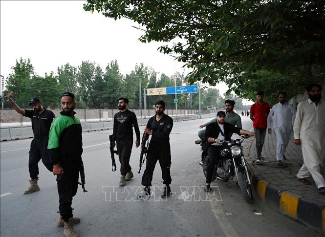 Lực lượng an ninh Pakistan tuần tra tại Rawalpindi ngày 10/5/2025. Ảnh: THX/TTXVN