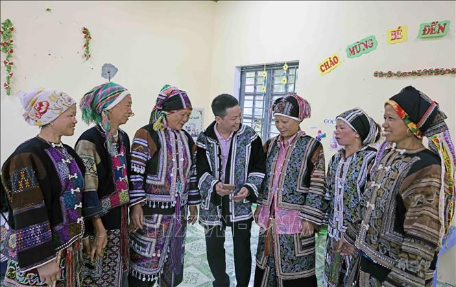The attire of the Black Lo Lo people in Xin Cai commune, Meo Vac district. VNA Photo: Trần Việt