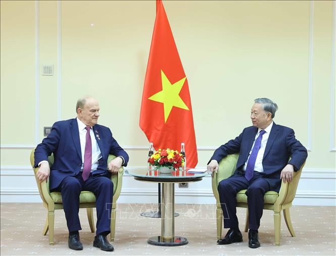Tổng Bí thư Tô Lâm tiếp Chủ tịch Đảng Cộng sản Nga Gennady Zyuganov. Ảnh: Thống Nhất – TTXVN