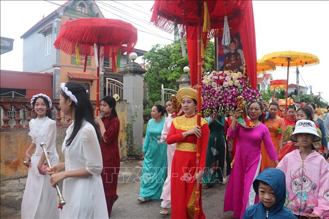 Lễ rước kiệu Chúa tại Lễ hội Bà Chúa Muối. Ảnh: Vũ Quang - TTXVN