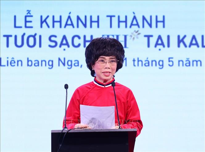 Bà Thái Hương – Nhà sáng lập Tập đoàn TH phát biểu tại Lễ khánh thành Nhà máy chế biến sữa tươi sạch TH của Tập đoàn TH tại tỉnh Kaluga, Liên bang Nga. Ảnh: Thống Nhất – TTXVN