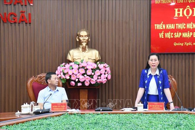 Bí thư Tỉnh ủy Quảng Ngãi Bùi Thị Quỳnh Vân phát biểu tại buổi làm việc. Ảnh: Đinh Hương - TTXVN