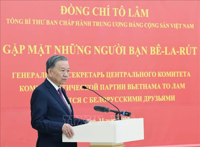 Tổng Bí thư Tô Lâm phát biểu tại buổi gặp mặt các cựu quân nhân, chuyên gia Belarus và những người bạn Belarus từng có đóng góp nổi bật cho Việt Nam. Ảnh: Thống Nhất – TTXVN

