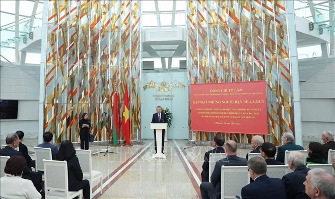 Tổng Bí thư Tô Lâm phát biểu tại buổi gặp mặt các cựu quân nhân, chuyên gia Belarus và những người bạn Belarus từng có đóng góp nổi bật cho Việt Nam. Ảnh: Thống Nhất – TTXVN

