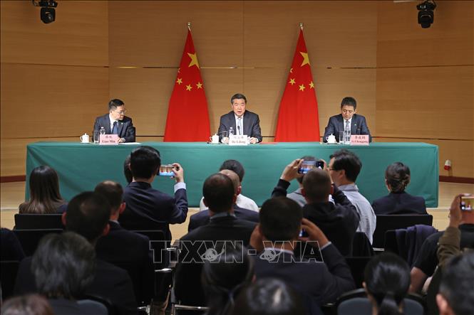 Cuộc họp báo đàm phán thuế quan Mỹ-Trung 2025 tại Geneva, Thụy Sỹ