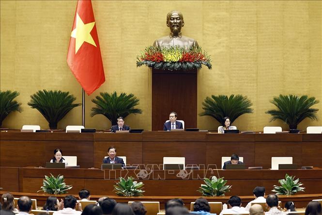 Chủ tịch Quốc hội Trần Thanh Mẫn chủ trì phiên họp sáng 12/5. Ảnh: Doãn Tấn - TTXVN