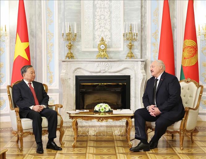 Tổng Bí thư Tô Lâm hội đàm hẹp với Tổng thống Belarus Aleksandr Lukashenko. Ảnh: Thống Nhất – TTXVN
