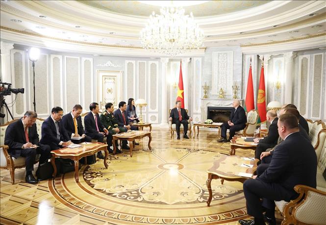 Tổng Bí thư Tô Lâm hội đàm hẹp với Tổng thống Belarus Aleksandr Lukashenko. Ảnh: Thống Nhất – TTXVN

