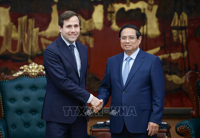 Thủ tướng Phạm Minh Chính tiếp ông Benjamin Dousa, Bộ trưởng Hợp tác Phát triển Quốc tế và Ngoại thương Thụy Điển. Ảnh: Dương Giang-TTXVN