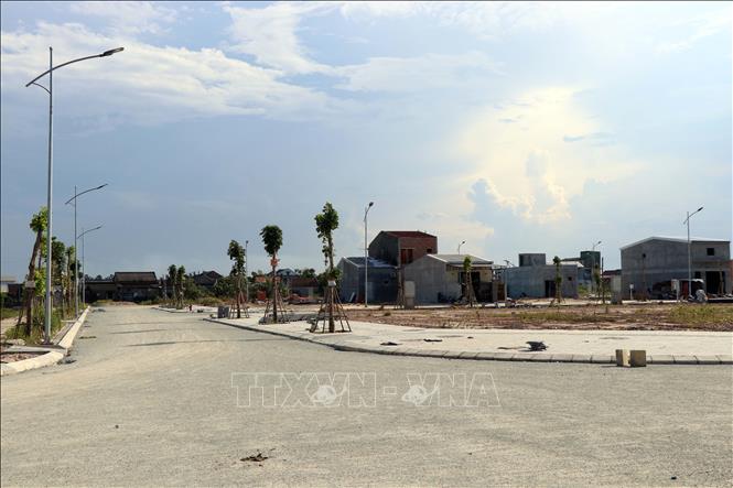 Khu tái định cư Thuận An, thành phố Huế là nơi ở mới cho các hộ dân di dời phục vụ dự án giao thông ven biển. Ảnh: Đỗ Trưởng - TTXVN