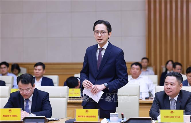 Thứ trưởng Bộ Ngoại giao Đỗ Hùng Việt phát biểu. Ảnh: Dương Giang-TTXVN