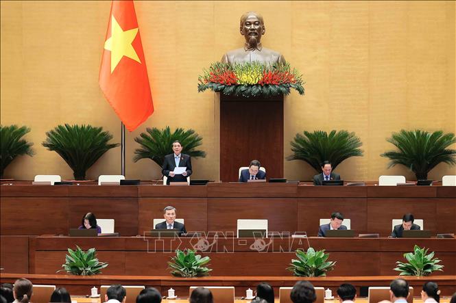 Phó Chủ tịch Quốc hội Nguyễn Đức Hải điều hành phiên họp. Ảnh: An Đăng - TTXVN