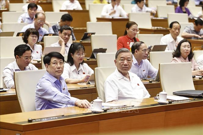 Tổng Bí thư Tô Lâm, Chủ tịch nước Lương Cường dự phiên họp. Ảnh: Doãn Tấn - TTXVN