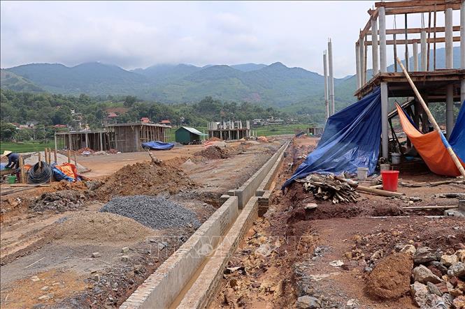 Các hạng mục hạ tầng cơ sở đang được triển khai đồng bộ. Ảnh: Thanh Hải - TTXVN  