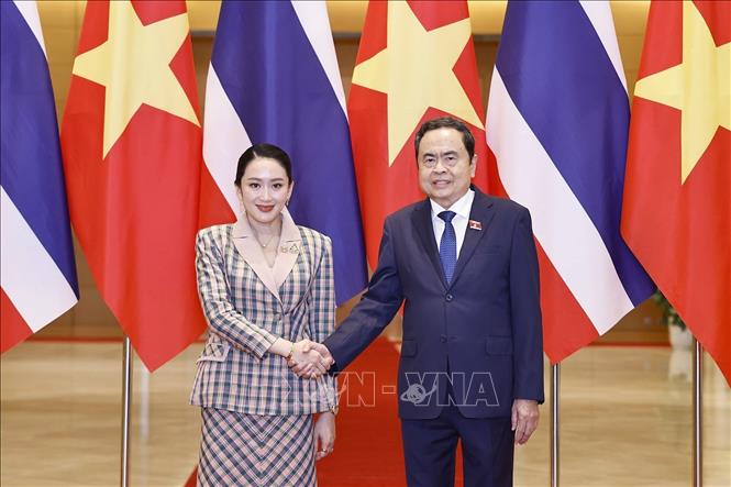 Chủ tịch Quốc hội Trần Thanh Mẫn hội kiến Thủ tướng Thái Lan Paetongtarn Shinawatra. Ảnh: Doãn Tấn - TTXVN
