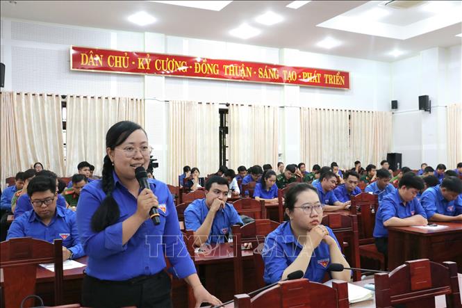 Đoàn viên, thanh niên chia sẻ tại hội thảo. Ảnh: Chương Đài - TTXVN