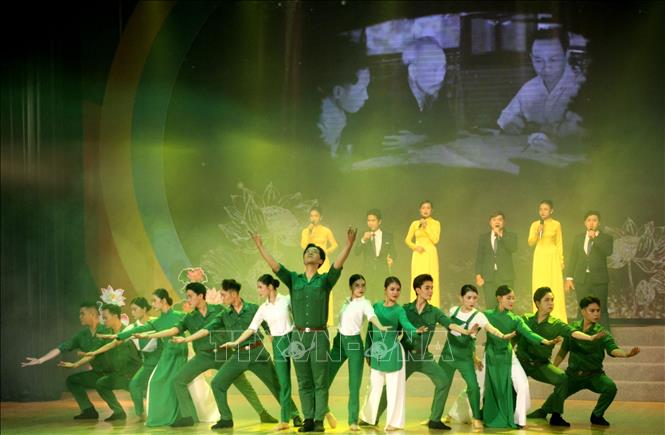 Một tiết mục dự thi tại hội diễn. Ảnh: Văn Tý-TTXVN