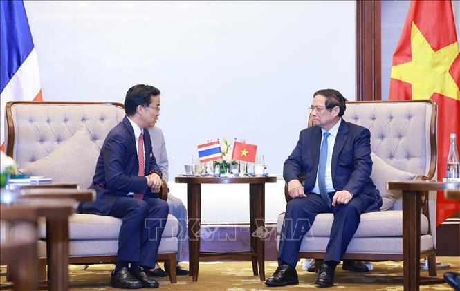 Thủ tướng Phạm Minh Chính tiếp ông Jormsup Lochaya, Chủ tịch Tập đoàn năng lượng Super Energy của Thái Lan. Ảnh: Dương Giang-TTXVN
