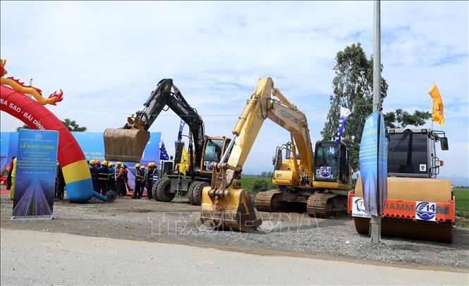 Dự án chính thức được khởi công sau lễ phát động. Ảnh: Quốc Khánh - TTXVN