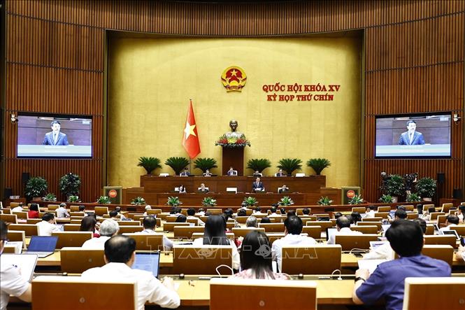 Bộ trưởng Bộ Khoa học và Công nghệ Nguyễn Mạnh Hùng phát biểu giải trình, làm rõ một số vấn đề đại biểu Quốc hội nêu. Ảnh: Doãn Tấn - TTXVN