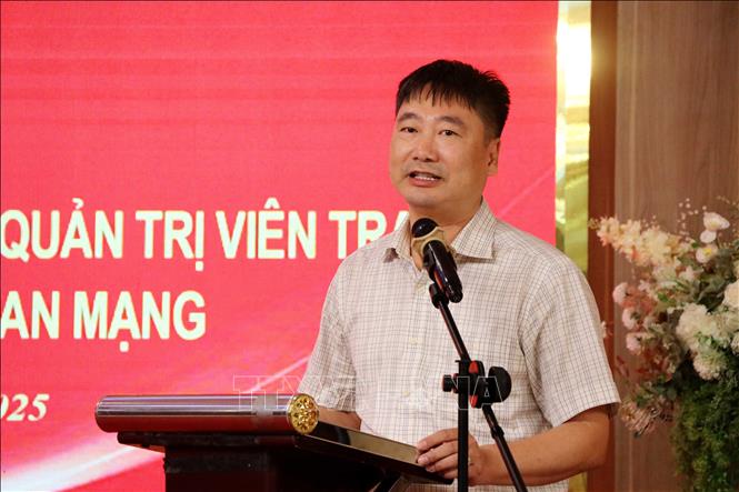 Đại tá Ma Quang Trung, Phó Giám đốc Công an tỉnh Tuyên Quang phát biểu tại Tọa đàm. Ảnh: Hoàng Hải - TTXVN