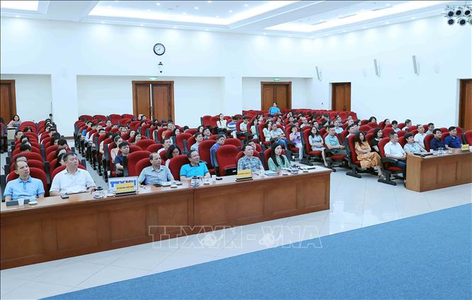 Các đại biểu dự Hội nghị tại điểm cầu Trụ sở Thông tấn xã Việt Nam (số 5 Lý Thường Kiệt, Hà Nội). Ảnh: An Đăng - TTXVN